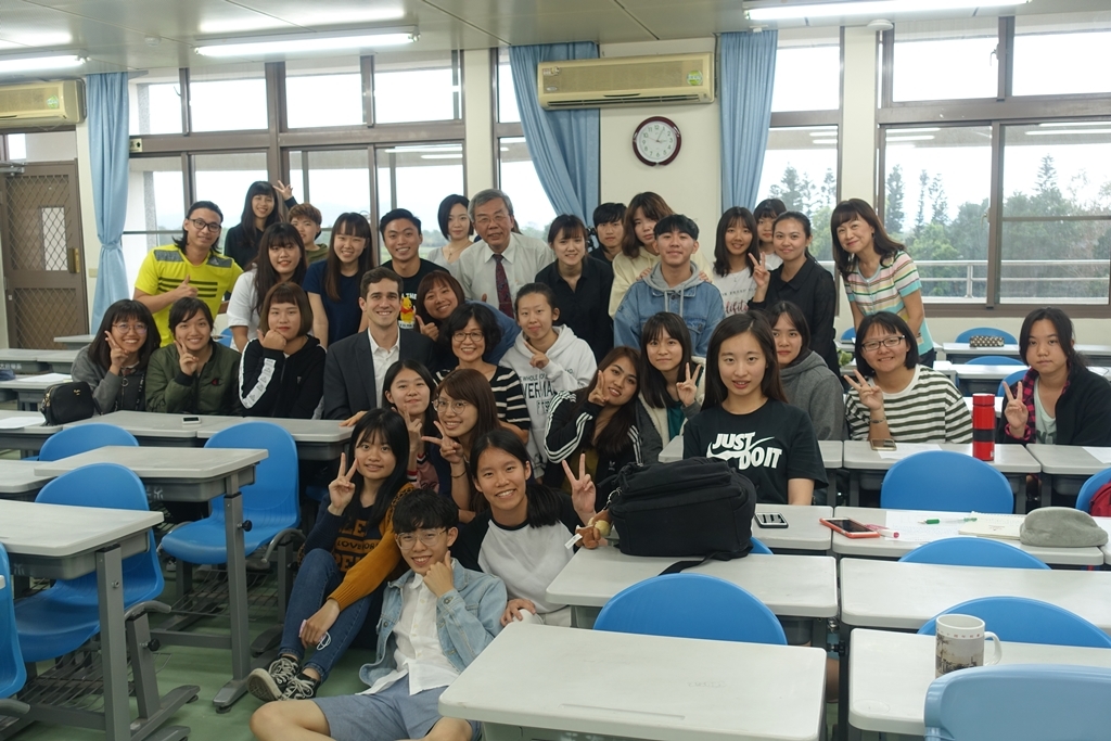 https://nmusic.nttu.edu.tw/var/file/27/1027/img/741/DSC03882-1.jpg